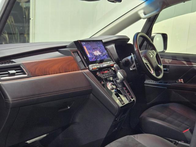 デリカＤ：５ ジャスパー　禁煙ワンオーナー　アルパインナビ　ＥＴＣ　全方位モニター　両側電動スライドドア　パワーバックドア　前後ドラレコ　８人乗り　アップルカープレイ　アンドロイドオート　シートヒーター　ステアリングヒーター（43枚目）