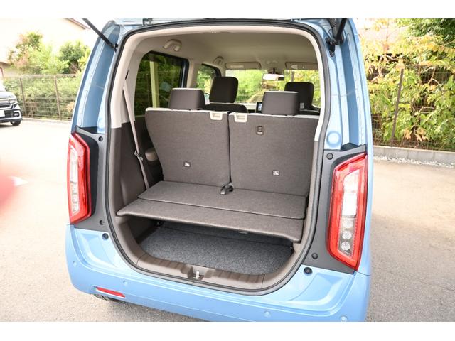 床が低くて使いやすい 2段に仕切れる広い荷室