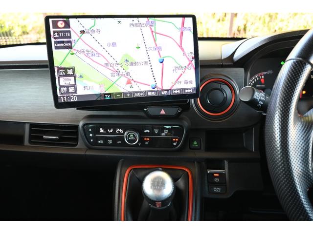 プラズマクラスター技術搭載オートエアコンシートヒーター装備