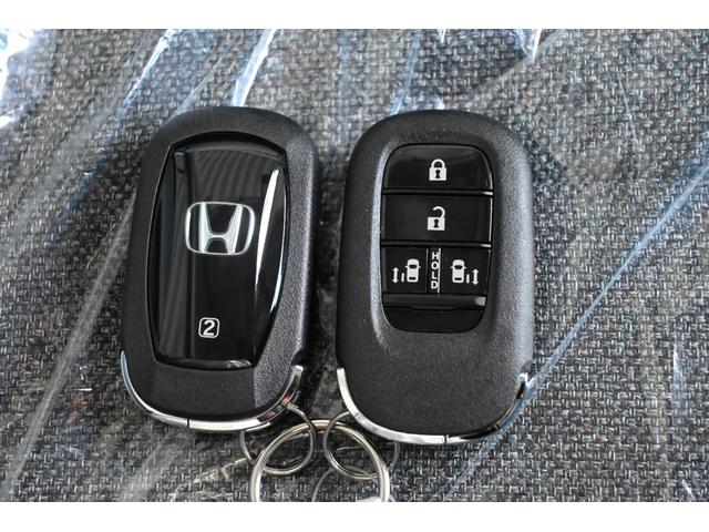 フリード エアー 登録済未使用車 ホンダセンシング 純正8INナビ Rカメラ ETC Fドラレコ 障害物センサー LEDライト 両側Pスライドドア クルコン 横滑り防止機能 サイドカーテンエアバック USB 3列シート(19枚目)