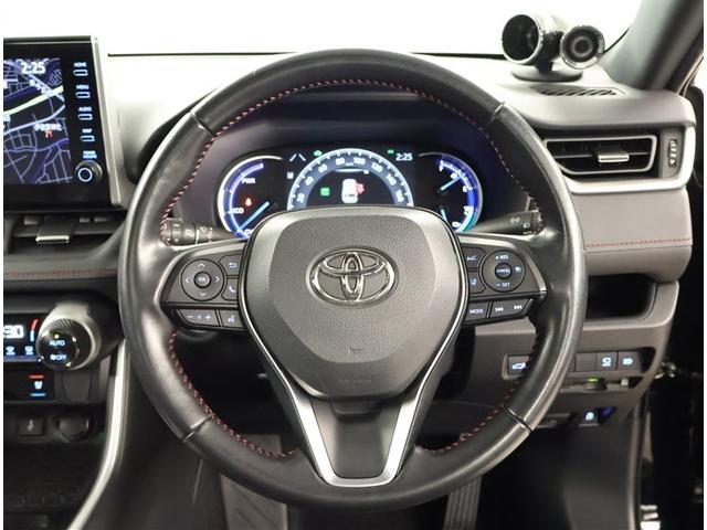 RAV4 PHV G Z 衝突軽減装置 LED パノラマルーフ ナビ パワーシート ドライブレコーダー キーレス メモリナビ オートクルーズコントロール ETC ミュージックプレイヤー接続可 盗難防止装置 4WD スマートキー(6枚目)