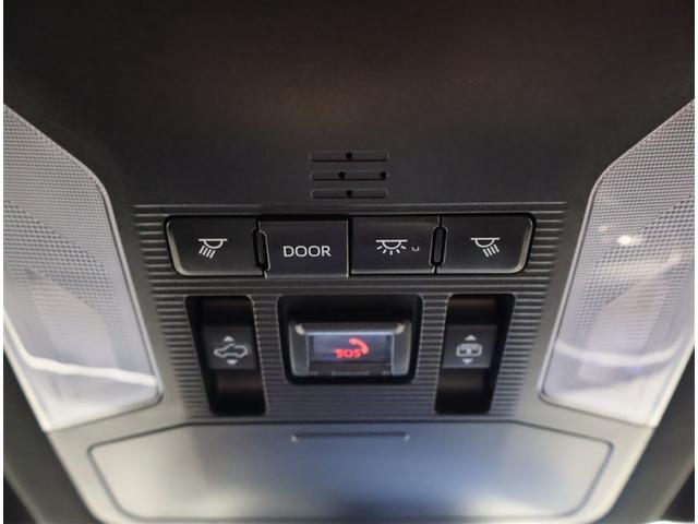 RAV4 PHV G Z 衝突軽減装置 LED パノラマルーフ ナビ パワーシート ドライブレコーダー キーレス メモリナビ オートクルーズコントロール ETC ミュージックプレイヤー接続可 盗難防止装置 4WD スマートキー(15枚目)