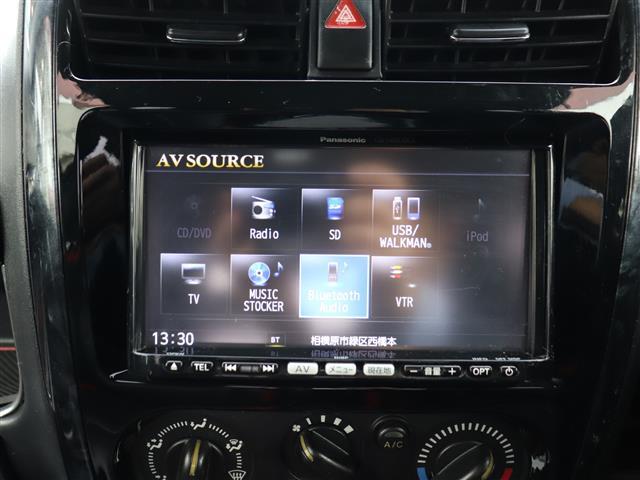 ジムニー クロスアドベンチャー　フジツボマフラー　ＲＰＧ２．５リフトアップ　ヒーター　ナビ・ＴＶ　Ｂｌｕｅｔｏｏｔｈオーディオ　ＡＵＸ対応　Ｐタイム４ＷＤ　前席パワーウインドウ　記録簿有　エアバック　ＡＣ　キーレスキー　ターボ車（11枚目）