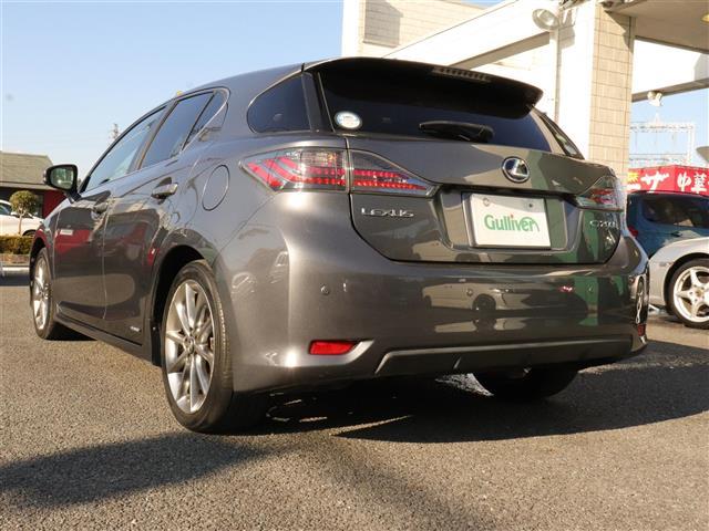 CT CT200h クリエイティブ テキスタイルインテリア ブラックレザーシート ヒーター パドルシフト LEDヘッドライト クルーズコントロール AC100V 純正ナビ バックカメラ フルセグTV Bluetooth ETC Bluetooth接続 地デジ(5枚目)