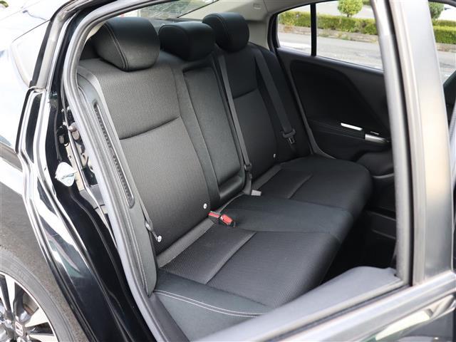 グレイス ハイブリッドLX・ホンダセンシングブラックスタイル ワンオーナー ETC バックカメラ 社外ナビ スマートキー バックカメラ エアバッグ パワーウインドウ 横滑り防止装置 ETC オートライト ワンオーナー DVD サイドエアバッグ フルセグTV(13枚目)