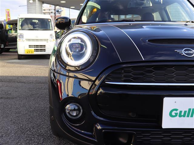 ＭＩＮＩ クーパーＳＤ　６０イヤーズエディション　ワンオーナー　前後ドラレコ　茶側シート　シートヒーター　バックカメラ　Ｂｌｕｅｔｏｏｔｈオーディオ対応　ミラーＥＴＣ　ＦＲクリアランスソナー　アダプティブクルーズ　記録簿（Ｒ２．３．４．５．６．７）　（33枚目）