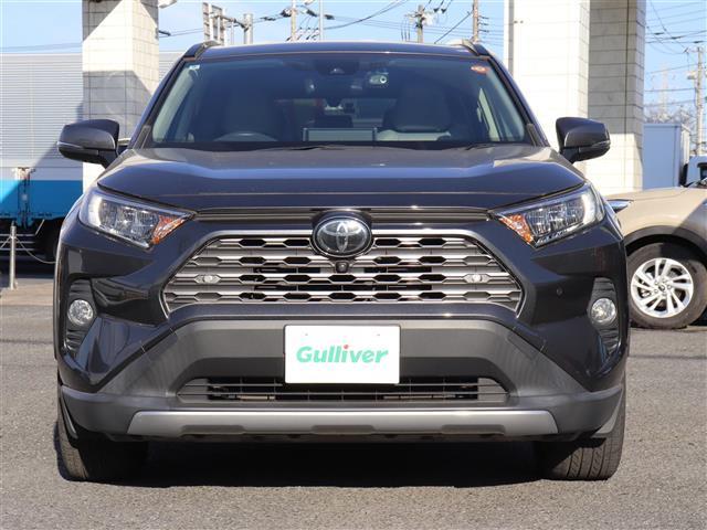 ＲＡＶ４ Ｇ　Ｚパッケージ　パワーリアゲート　インテリジェントクリアランスソナー　Ｂトゥース　ＬＤＡ　オートマチックハイビーム　ＡＷＤ　ＬＥＤライト　ＵＳＢ接続　オートクルーズ　横滑り防止装置　バックガイドモニター　ナビ　ＡＢＳ（3枚目）