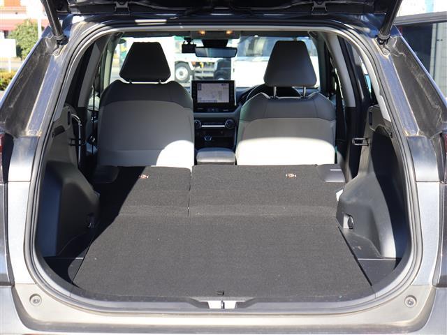 ＲＡＶ４ Ｇ　Ｚパッケージ　パワーリアゲート　インテリジェントクリアランスソナー　Ｂトゥース　ＬＤＡ　オートマチックハイビーム　ＡＷＤ　ＬＥＤライト　ＵＳＢ接続　オートクルーズ　横滑り防止装置　バックガイドモニター　ナビ　ＡＢＳ（34枚目）