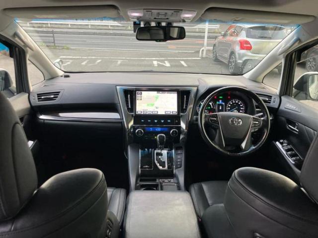 アルファードハイブリッド 4WDハイブリッドSR Cパッケージ サンルーフ/保証書/純正 10インチ SDナビ/フリップダウンモニター 純正 12.1インチ/両側電動スライドドア/シートヒーター/シート 合皮/電動バックドア/ドライブレコーダー 純正 後席モニター(22枚目)