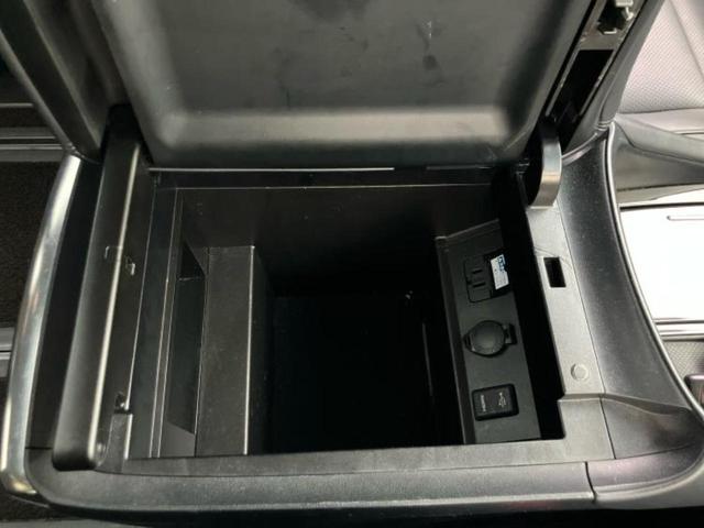 アルファードハイブリッド 4WDハイブリッドSR Cパッケージ サンルーフ/保証書/純正 10インチ SDナビ/フリップダウンモニター 純正 12.1インチ/両側電動スライドドア/シートヒーター/シート 合皮/電動バックドア/ドライブレコーダー 純正 後席モニター(25枚目)