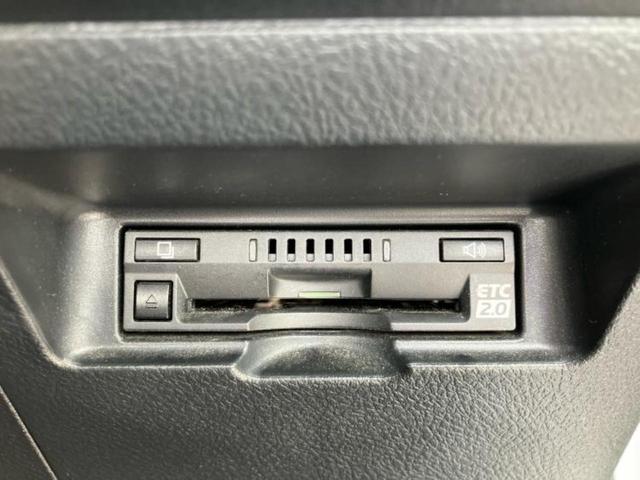 ヴィッツ F 新品タイヤ/保証書/純正 SDナビ/Bluetooth接続/ETC/EBD付ABS/バックモニター/フルセグTV/DVD/エアバッグ 運転席/エアバッグ 助手席/パワーウインドウ/キーレスエントリー(17枚目)