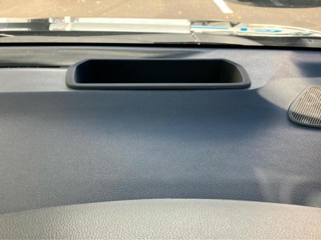 ヴォクシー ハイブリッドS-Z 新品タイヤ/保証書/ディスプレイオーディオ+ナビ10.5インチ/フリップダウンモニター 純正 14インチ/デジタルインナーミラー/衝突安全装置/両側電動スライドドア/シートヒーター バックカメラ(29枚目)