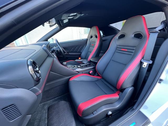 ＧＴ－Ｒ ブラックエディション　ドライカーボン製トランクリッド／リアスポイラー　ディーラー整備記録簿（Ｈ３１・Ｒ２・３・４・６）（21枚目）