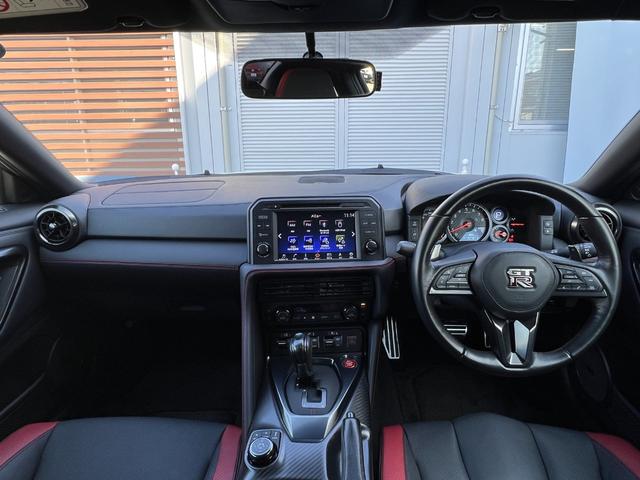 ＧＴ－Ｒ ブラックエディション　ドライカーボン製トランクリッド／リアスポイラー　ディーラー整備記録簿（Ｈ３１・Ｒ２・３・４・６）（24枚目）