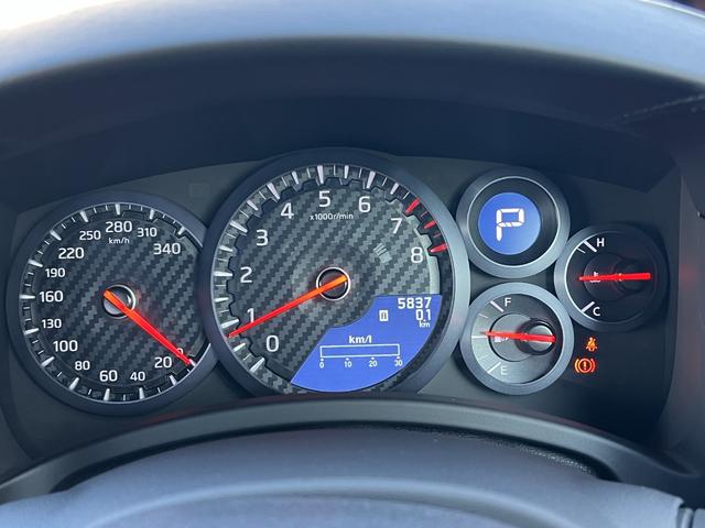 ＧＴ－Ｒ ブラックエディション　ドライカーボン製トランクリッド／リアスポイラー　ディーラー整備記録簿（Ｈ３１・Ｒ２・３・４・６）（25枚目）