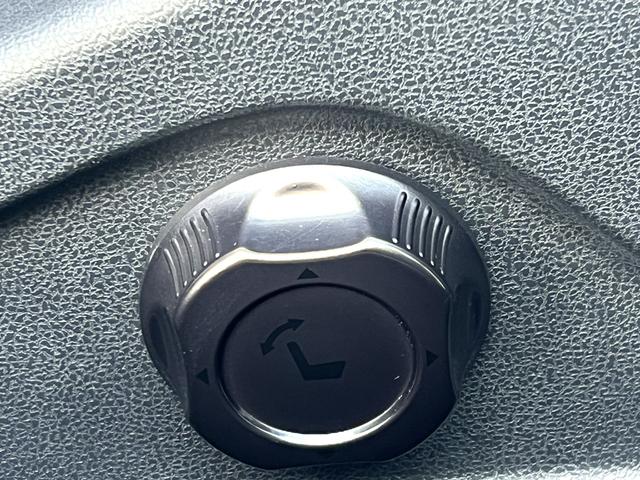 ＧＴ－Ｒ ブラックエディション　ドライカーボン製トランクリッド／リアスポイラー　ディーラー整備記録簿（Ｈ３１・Ｒ２・３・４・６）（41枚目）