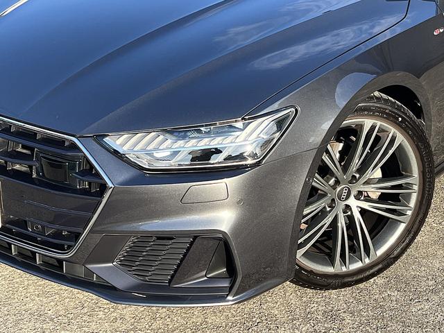 Ａ７スポーツバック ４０ＴＤＩクワトロ　Ｓラインパッケージ　ラグジュアリーＰＫＧ　テクノロジーＰＫＧ　ワンオーナー車（12枚目）