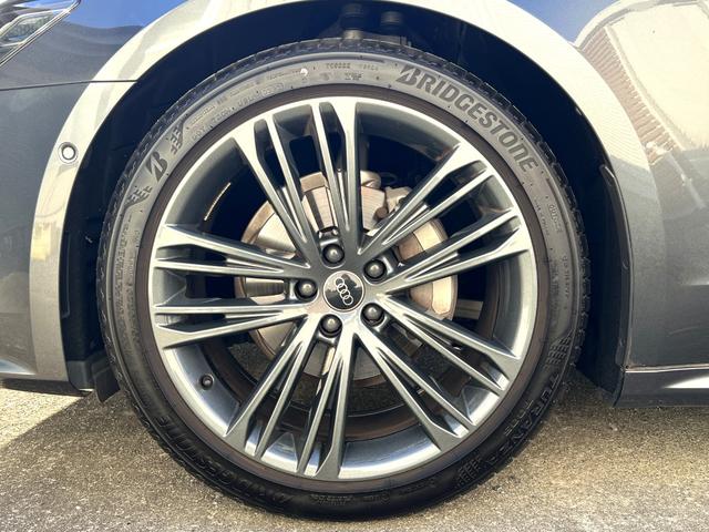 Ａ７スポーツバック ４０ＴＤＩクワトロ　Ｓラインパッケージ　ラグジュアリーＰＫＧ　テクノロジーＰＫＧ　ワンオーナー車（14枚目）