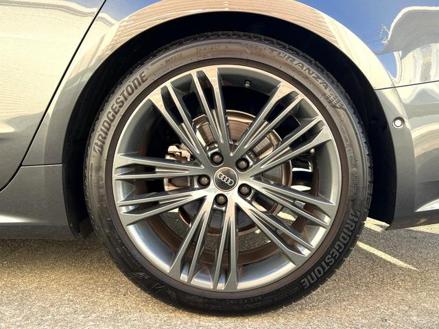 Ａ７スポーツバック ４０ＴＤＩクワトロ　Ｓラインパッケージ　ラグジュアリーＰＫＧ　テクノロジーＰＫＧ　ワンオーナー車（15枚目）