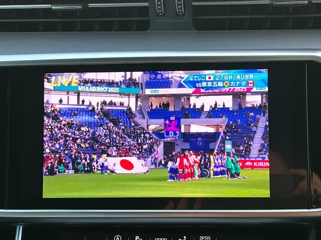 Ａ７スポーツバック ４０ＴＤＩクワトロ　Ｓラインパッケージ　ラグジュアリーＰＫＧ　テクノロジーＰＫＧ　ワンオーナー車（28枚目）