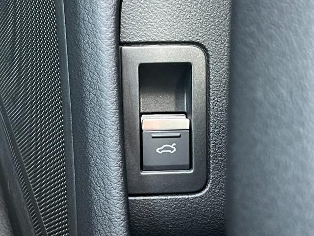 Ａ７スポーツバック ４０ＴＤＩクワトロ　Ｓラインパッケージ　ラグジュアリーＰＫＧ　テクノロジーＰＫＧ　ワンオーナー車（36枚目）