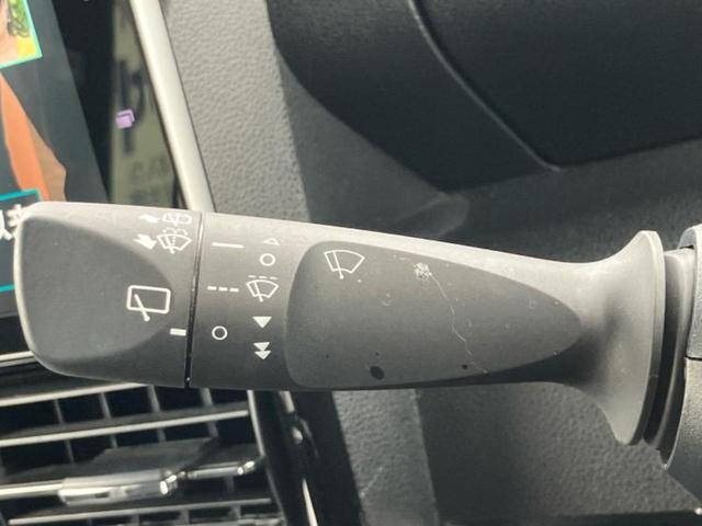 タント カスタムRSスタイルセレクション 新品タイヤ/保証書/社外 9インチ SDナビ/衝突安全装置/両側電動スライドドア/シートヒーター/車線逸脱防止支援システム/ヘッドランプ LED/ETC/EBD付ABS/横滑り防止装置 レーンアシスト(17枚目)