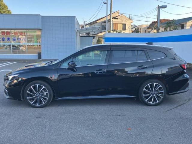 レヴォーグ 4WD STIスポーツR EXブラックインテリアセレクション サンルーフ/保証書/純正 SDナビ/デジタルインナーミラー/シートヒーター/全方位モニター/車線逸脱防止支援システム/シート ハーフレザー/電動バックドア/ヘッドランプ LED/ETC 全周囲カメラ(3枚目)