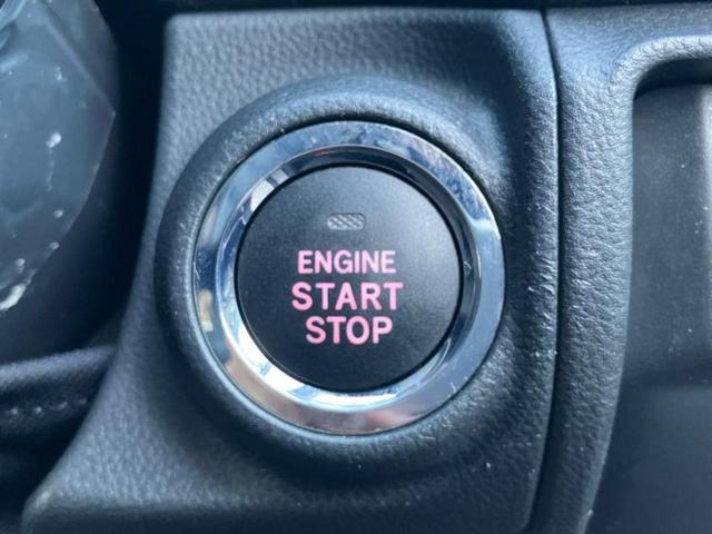 レヴォーグ 4WD STIスポーツR EXブラックインテリアセレクション サンルーフ/保証書/純正 SDナビ/デジタルインナーミラー/シートヒーター/全方位モニター/車線逸脱防止支援システム/シート ハーフレザー/電動バックドア/ヘッドランプ LED/ETC 全周囲カメラ(30枚目)