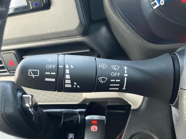 デリカミニ Ｇプレミアム　新品タイヤ／保証書／社外　ＳＤナビ／デジタルインナーミラー／衝突安全装置／両側電動スライドドア／シートヒーター／全方位モニター／車線逸脱防止支援システム／シート　ハーフレザー／ヘッドランプ　ＬＥＤ（17枚目）