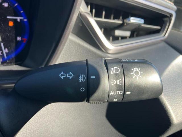 カローラツーリング ハイブリッドダブルバイビー 純正エアロ/保証書/ディスプレイオーディオ+ナビ9インチ/トヨタセーフティセンス/シートヒーター 前席/車線逸脱防止支援システム/シート ハーフレザー/ヘッドランプ LED 衝突被害軽減システム(16枚目)