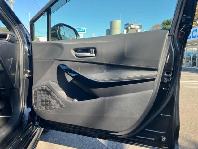 カローラツーリング ハイブリッドダブルバイビー 純正エアロ/保証書/ディスプレイオーディオ+ナビ9インチ/トヨタセーフティセンス/シートヒーター 前席/車線逸脱防止支援システム/シート ハーフレザー/ヘッドランプ LED 衝突被害軽減システム(20枚目)