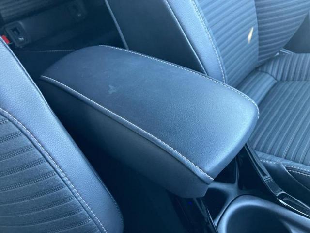 カローラツーリング ハイブリッドダブルバイビー 純正エアロ/保証書/ディスプレイオーディオ+ナビ9インチ/トヨタセーフティセンス/シートヒーター 前席/車線逸脱防止支援システム/シート ハーフレザー/ヘッドランプ LED 衝突被害軽減システム(31枚目)