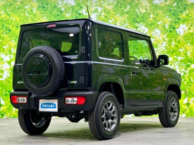 ジムニー ４ＷＤ　ＸＣ　保証書／セーフティサポート（スズキ）／シートヒーター　前席／車線逸脱防止支援システム／ヘッドランプ　ＬＥＤ／ＡＢＳ／横滑り防止装置／アイドリングストップ／禁煙車／エアバッグ　運転席　ＬＥＤヘッドランプ（3枚目）