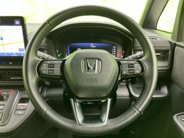 ステップワゴン ｅＨＥＶスパーダプレミアムライン　純正　１１インチ　ＳＤナビ／フリップダウンモニター　純正　１５．６インチ／衝突安全装置／両側電動スライドドア／シートヒーター／全方位モニター／車線逸脱防止支援システム／シート　ハーフレザー　禁煙車（16枚目）