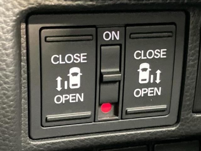 ステップワゴン ｅＨＥＶスパーダプレミアムライン　純正　１１インチ　ＳＤナビ／フリップダウンモニター　純正　１５．６インチ／衝突安全装置／両側電動スライドドア／シートヒーター／全方位モニター／車線逸脱防止支援システム／シート　ハーフレザー　禁煙車（33枚目）