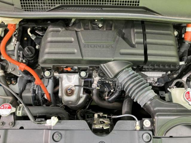 ステップワゴン ｅＨＥＶスパーダプレミアムライン　純正　１１インチ　ＳＤナビ／フリップダウンモニター　純正　１５．６インチ／衝突安全装置／両側電動スライドドア／シートヒーター／全方位モニター／車線逸脱防止支援システム／シート　ハーフレザー　禁煙車（63枚目）