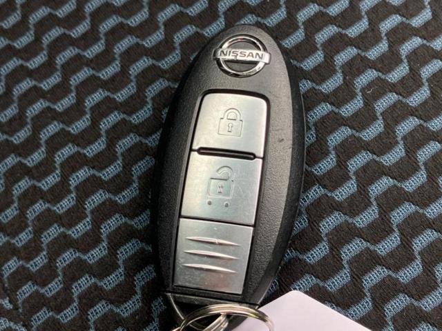 ノート X DIG-Sエマブレパッケージ 新品タイヤ/純正 SDナビ/衝突安全装置/アラウンドビューモニター/車線逸脱防止支援システム/Bluetooth接続/ETC/EBD付ABS/横滑り防止装置/アイドリングストップ/フルセグTV/DVD(51枚目)