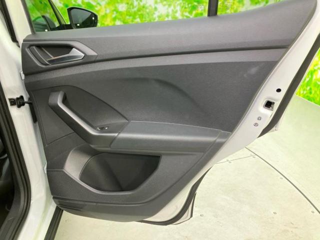 T-クロス TSIアクティブ 新品タイヤ/保証書/ディスプレイオーディオ+ナビ/衝突安全装置/ドライブレコーダー 社外/ヘッドランプ LED/USBジャック/Bluetooth接続/ETC2.0/EBD付ABS バックカメラ(21枚目)