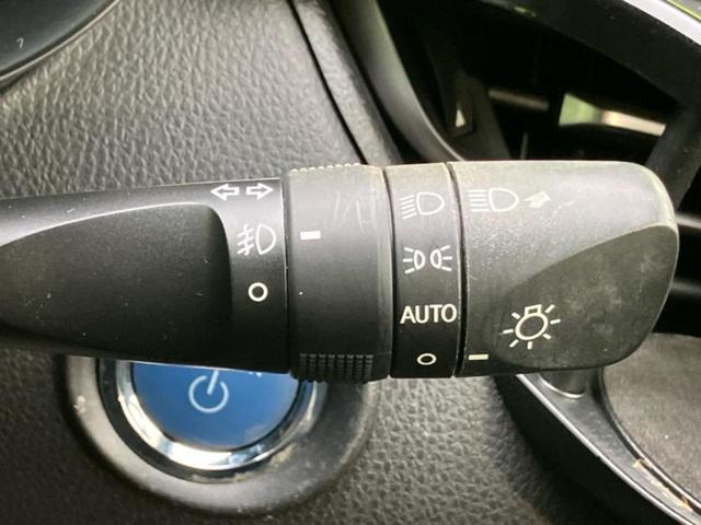 Ｃ－ＨＲ Ｇ　保証書／純正　ＳＤナビ／衝突安全装置／シートヒーター　前席／車線逸脱防止支援システム／シート　合皮／ＵＳＢジャック／Ｂｌｕｅｔｏｏｔｈ接続／ＥＴＣ／ＥＢＤ付ＡＢＳ／横滑り防止装置／アイドリングストップ（16枚目）