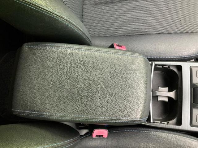 レガシィツーリングワゴン ４ＷＤ２．０ＧＴ　ＤＩＴアイサイト　保証書／社外　ＳＤナビ／衝突安全装置／車線逸脱防止支援システム／シート　ハーフレザー／ヘッドランプ　ＨＩＤ／Ｂｌｕｅｔｏｏｔｈ接続／ＥＴＣ／ＥＢＤ付ＡＢＳ／横滑り防止装置／クルーズコントロール　ターボ（34枚目）