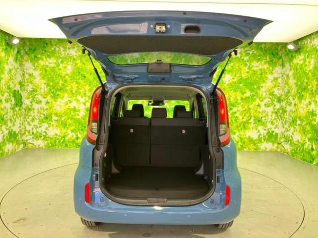 シエンタ Ｇ　新品タイヤ／保証書／ディスプレイオーディオ＋ナビ／衝突安全装置／両側電動スライドドア／車線逸脱防止支援システム／パーキングアシスト　バックガイド／ドライブレコーダー　前後　衝突被害軽減システム　禁煙車（8枚目）