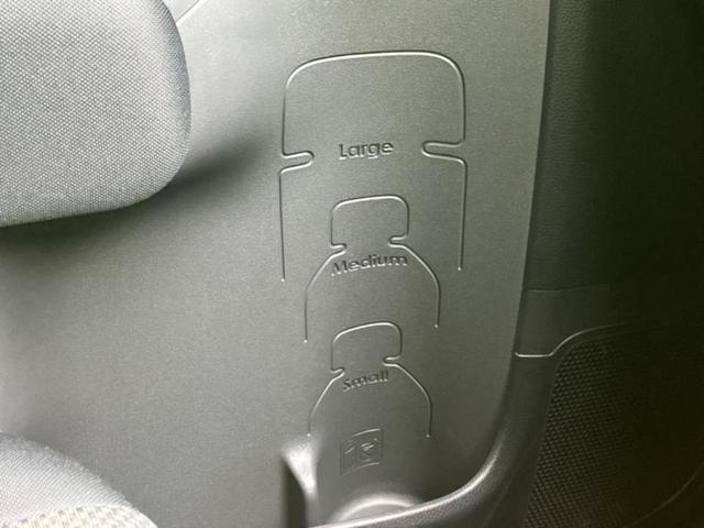 シエンタ Ｇ　新品タイヤ／保証書／ディスプレイオーディオ＋ナビ／衝突安全装置／両側電動スライドドア／車線逸脱防止支援システム／パーキングアシスト　バックガイド／ドライブレコーダー　前後　衝突被害軽減システム　禁煙車（54枚目）