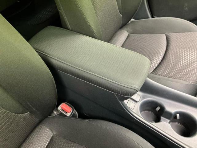 プリウス Ｓ　保証書／純正　ＳＤナビ／衝突安全装置／車線逸脱防止支援システム／ドライブレコーダー　純正／ヘッドランプ　ＬＥＤ／Ｂｌｕｅｔｏｏｔｈ接続／ＥＴＣ／ＥＢＤ付ＡＢＳ／横滑り防止装置／アイドリングストップ（34枚目）