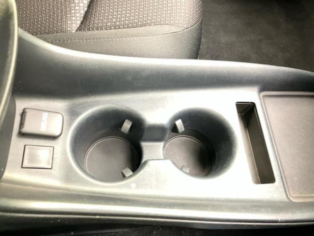 プリウス Ｓ　保証書／純正　ＳＤナビ／衝突安全装置／車線逸脱防止支援システム／ドライブレコーダー　純正／ヘッドランプ　ＬＥＤ／Ｂｌｕｅｔｏｏｔｈ接続／ＥＴＣ／ＥＢＤ付ＡＢＳ／横滑り防止装置／アイドリングストップ（35枚目）