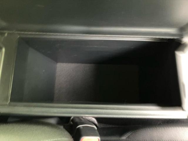 プリウス Ｓ　保証書／純正　ＳＤナビ／衝突安全装置／車線逸脱防止支援システム／ドライブレコーダー　純正／ヘッドランプ　ＬＥＤ／Ｂｌｕｅｔｏｏｔｈ接続／ＥＴＣ／ＥＢＤ付ＡＢＳ／横滑り防止装置／アイドリングストップ（40枚目）