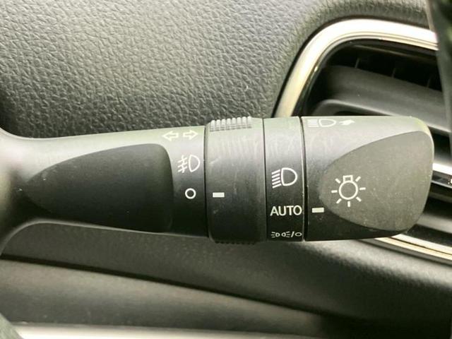 プリウス A 新品タイヤ/保証書/ディスプレイオーディオ+ナビ8インチ/衝突安全装置/パノラミックビューモニター/車線逸脱防止支援システム/ドライブレコーダー 社外/ヘッドランプ LED/USBジャック ドラレコ(16枚目)