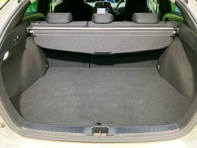 プリウス A 新品タイヤ/保証書/ディスプレイオーディオ+ナビ8インチ/衝突安全装置/パノラミックビューモニター/車線逸脱防止支援システム/ドライブレコーダー 社外/ヘッドランプ LED/USBジャック ドラレコ(24枚目)