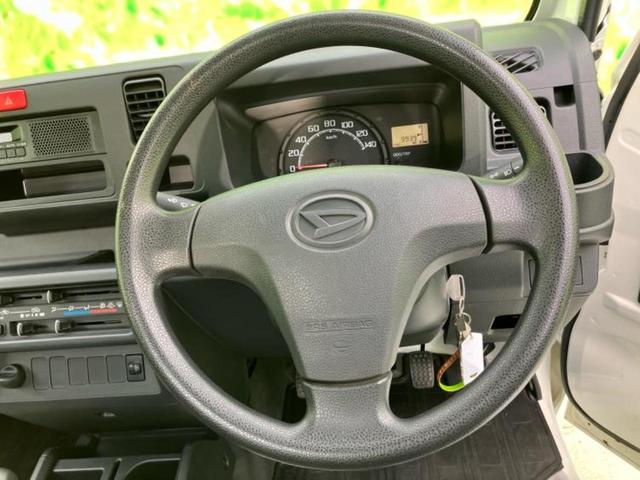 ハイゼットトラック スタンダード　新品タイヤ／禁煙車／エアバッグ　運転席／パワーステアリング／マニュアルエアコン／ユーザー買取車／最大積載量３５０ｋｇ／アクセサリーソケット／間欠ワイパー／ヘッドライトレベライザー／三方開／ラジオ（11枚目）