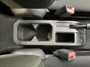 ４ＷＤ　ＸＬ　保証書／シートヒーター　前席／車線逸脱防止支援システム／ＡＢＳ／横滑り防止装置／ターボ／禁煙車／エアバッグ　運転席／エアバッグ　助手席／エアバッグ　サイド／アルミホイール　純正　１６インチ　４ＷＤ（29枚目）