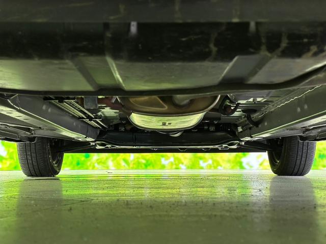S 車線逸脱防止支援システム/パーキングアシスト バックガイド/EBD付ABS/横滑り防止装置/アイドリングストップ/エアバッグ 運転席/エアバッグ 助手席/エアバッグ サイド/パワーウインドウ 禁煙車(9枚目)